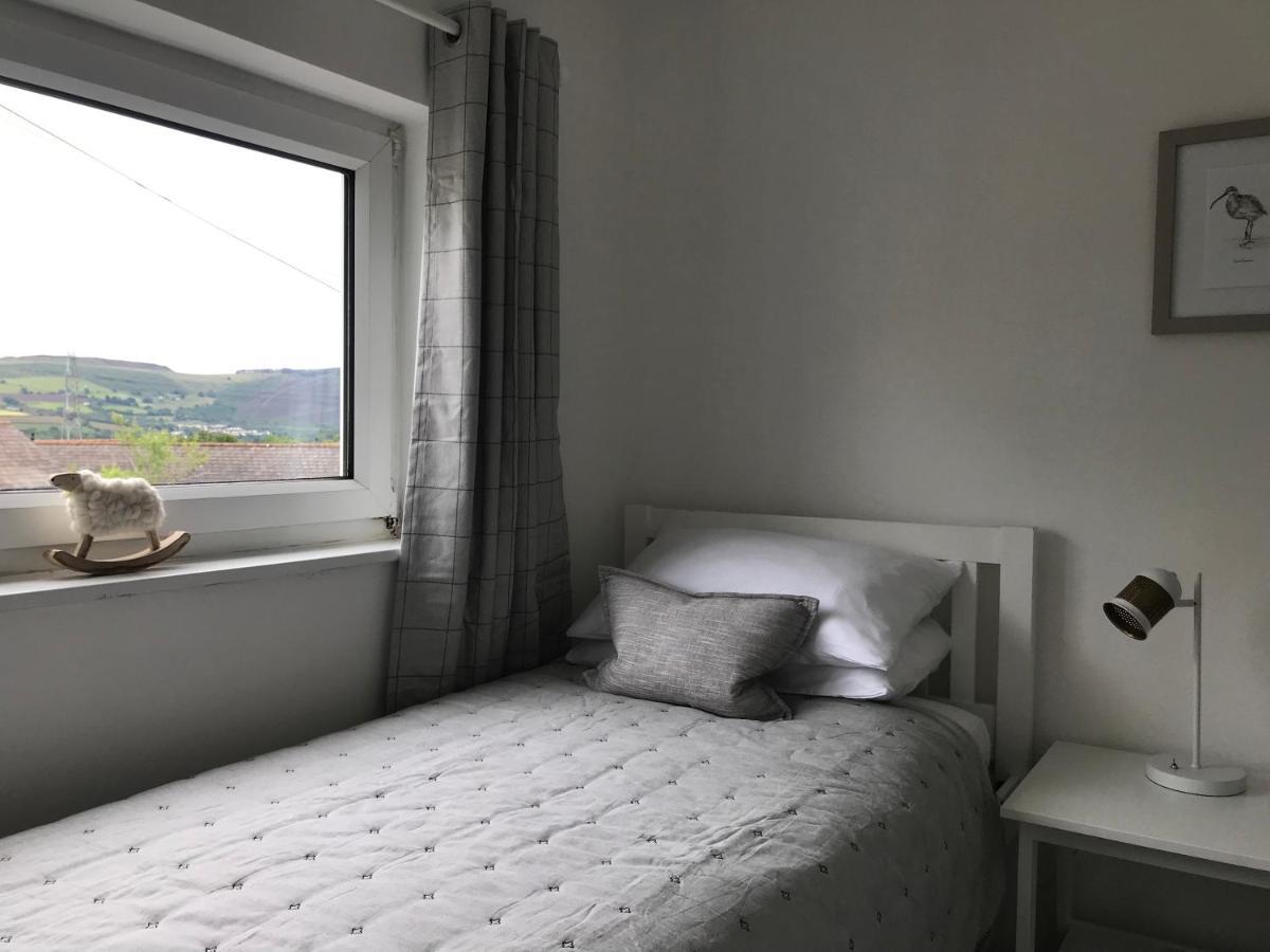 Starbuck Cottage Rudry 外观 照片